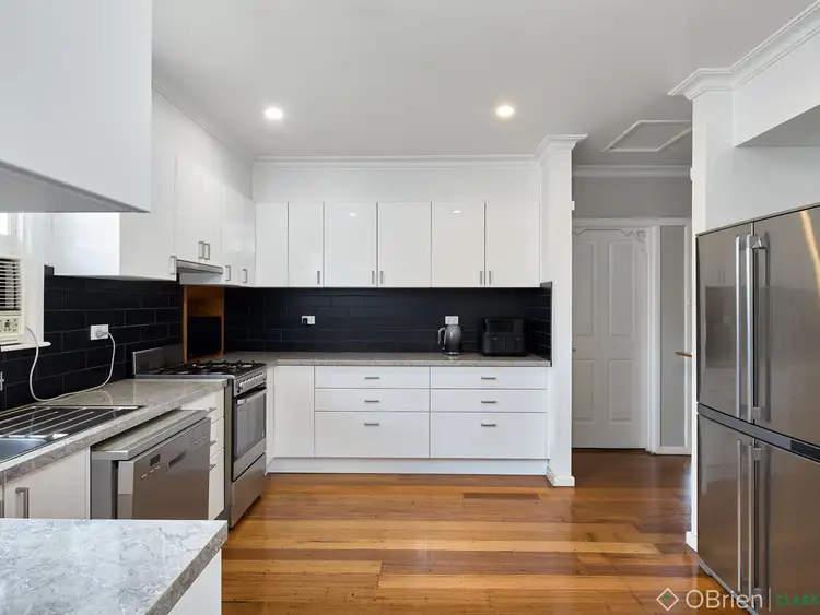 Third view of Homely house listing, 3 Ronalds Court, Drouin VIC 3818
