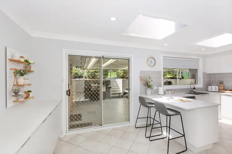Fifth view of Homely house listing, 94 Muru Avenue, Winmalee NSW 2777