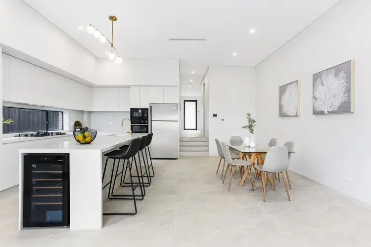 4 Susan Avenue, Padstow Heights NSW 2211