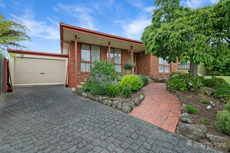6 Kialoa Court, Narre Warren VIC 3805