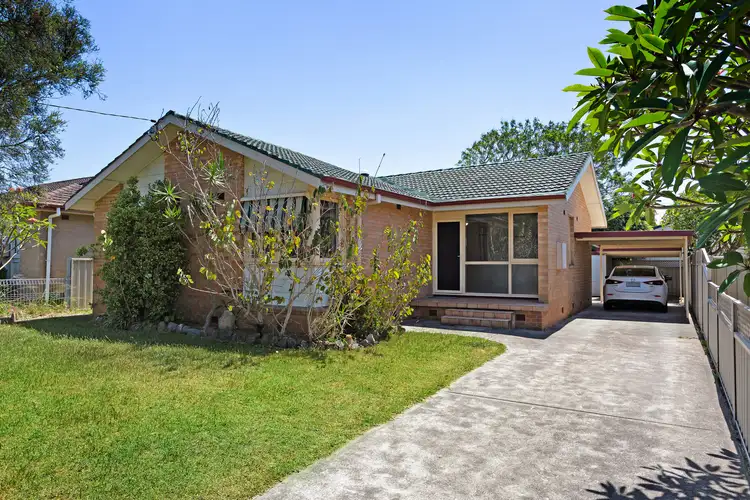 16 Bristol Street, Woodberry NSW 2322