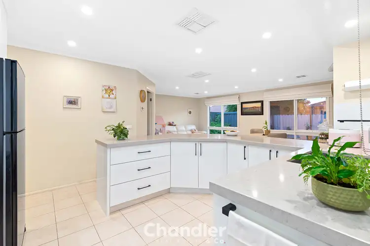 Fifth view of Homely house listing, 2 Rulla Court, Ferntree Gully VIC 3156