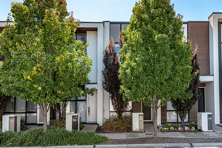 Main view of Homely townhouse listing, 121 Brocas Avenue, St Clair SA 5011