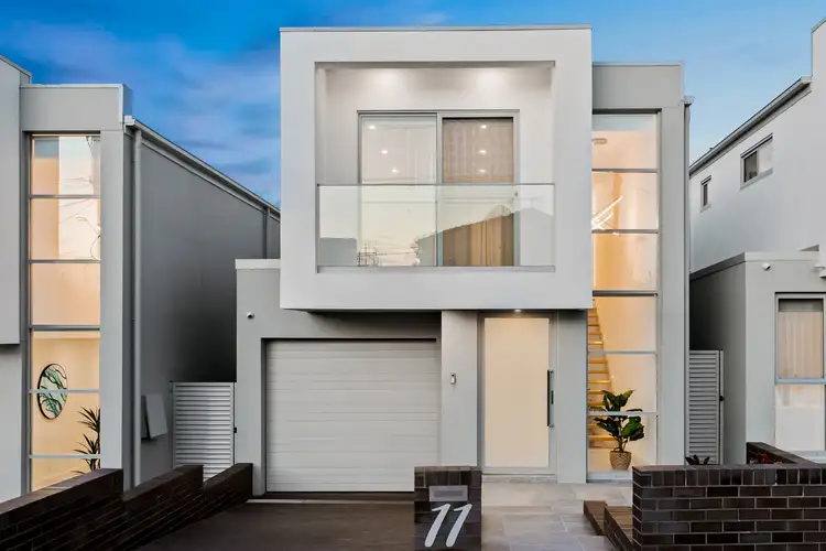 11 Houison Street, Westmead NSW 2145