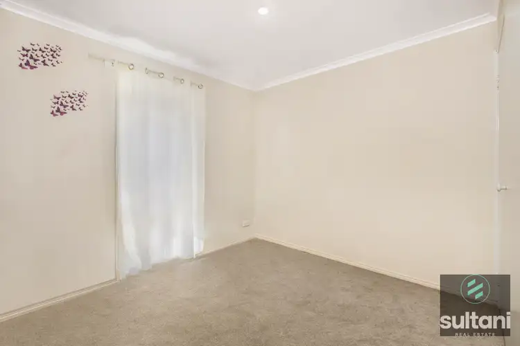 Fifth view of Homely house listing, 33 Amber Drive, Hampton Park VIC 3976