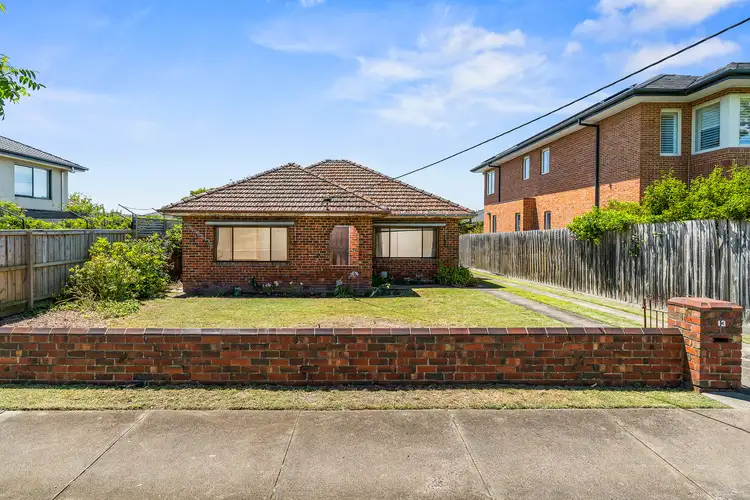 13 Vears Road, Ashburton VIC 3147