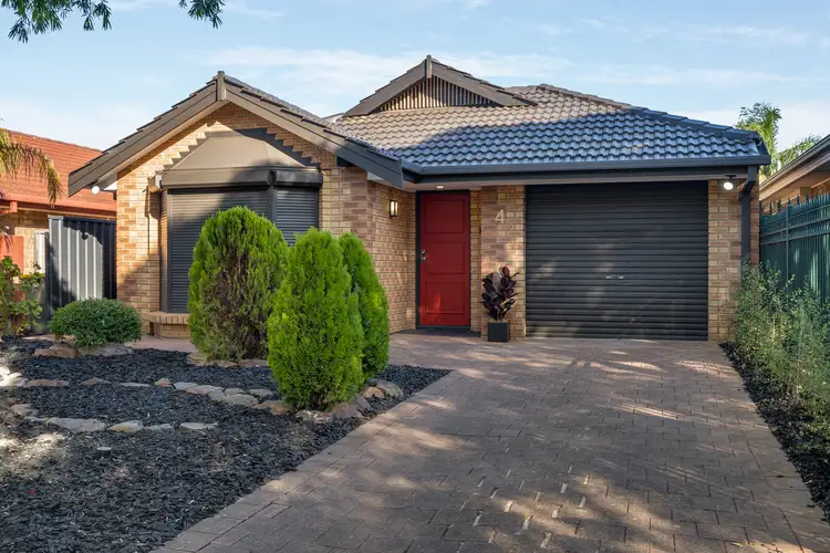 4 Salzmann Drive, Pooraka SA 5095