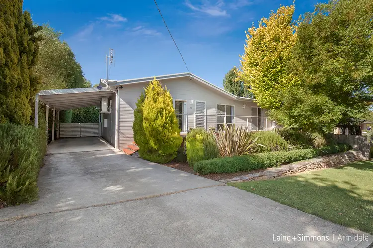 12 Thompson Street, Armidale NSW 2350