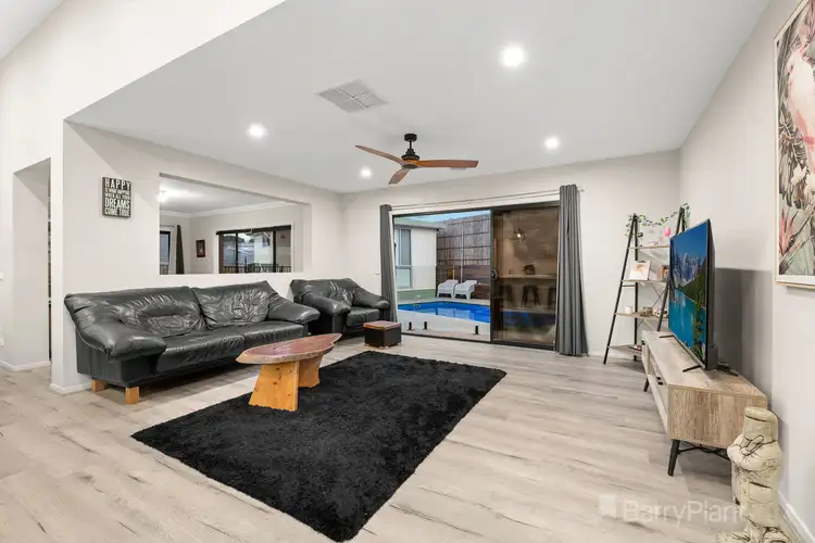Fifth view of Homely house listing, 17 Summerhill Drive, Pakenham VIC 3810