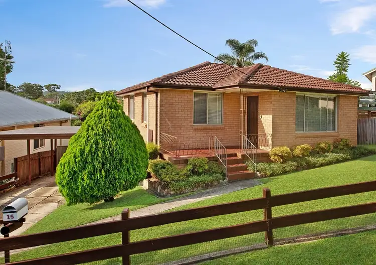 15 Cary Crescent, Springfield NSW 2250