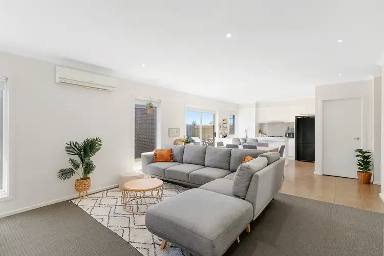 Third view of Homely house listing, 2/8 Nikola Court, Marshall VIC 3216