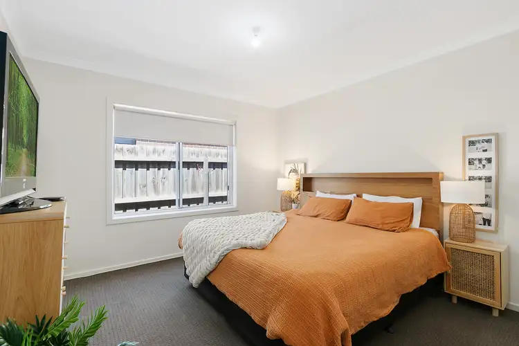 Sixth view of Homely house listing, 2/8 Nikola Court, Marshall VIC 3216