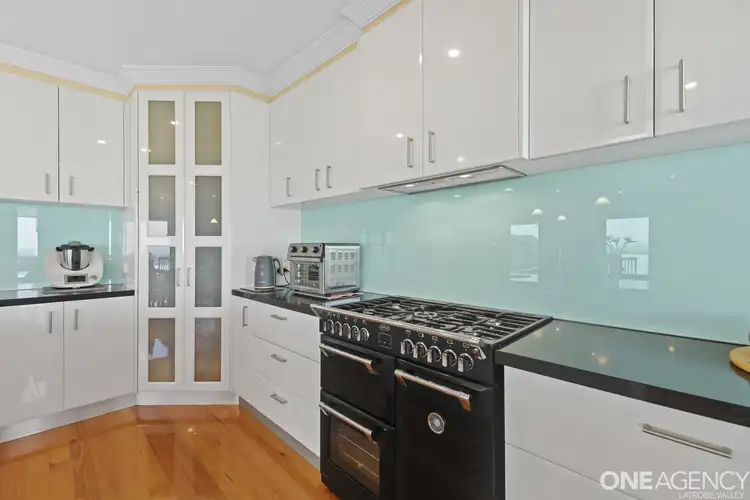 Sixth view of Homely house listing, 7 Sharnee Court, Moe VIC 3825