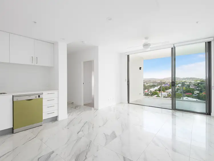 705/70 Carl Street, Woolloongabba QLD 4102