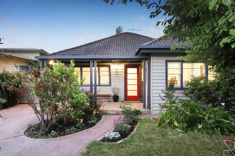 16 Austin Crescent West, Yarraville VIC 3013