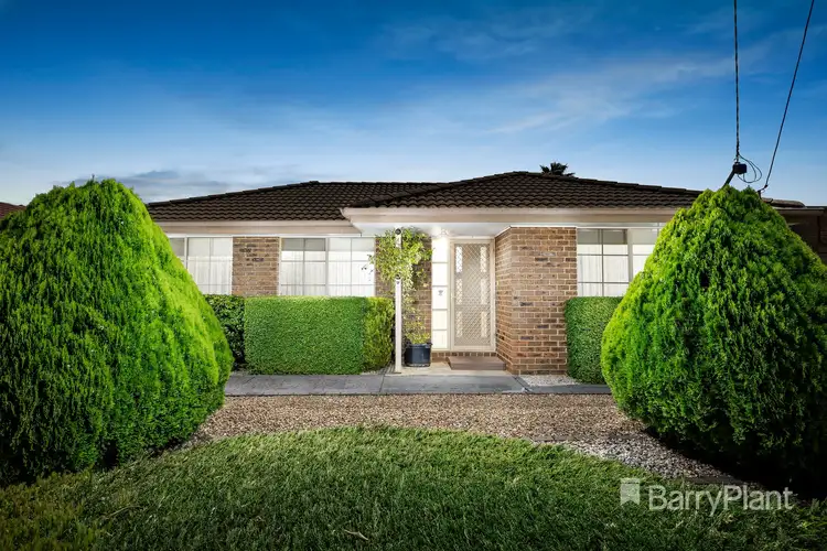 Main view of Homely house listing, 5 Westleigh Court, Mill Park VIC 3082