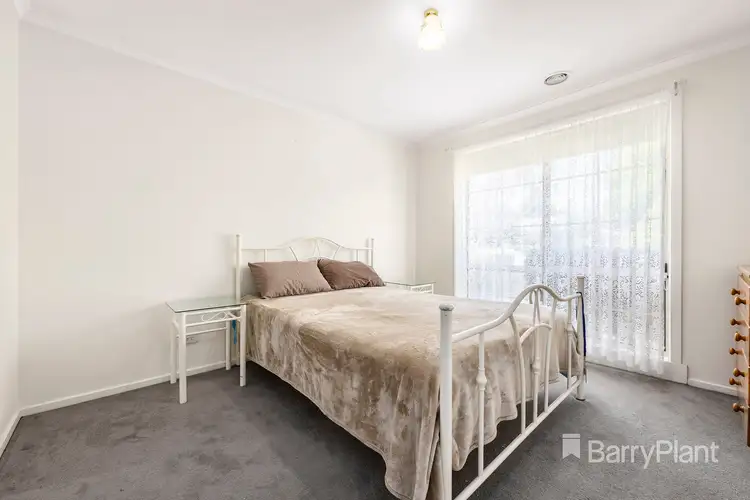 Sixth view of Homely house listing, 5 Westleigh Court, Mill Park VIC 3082