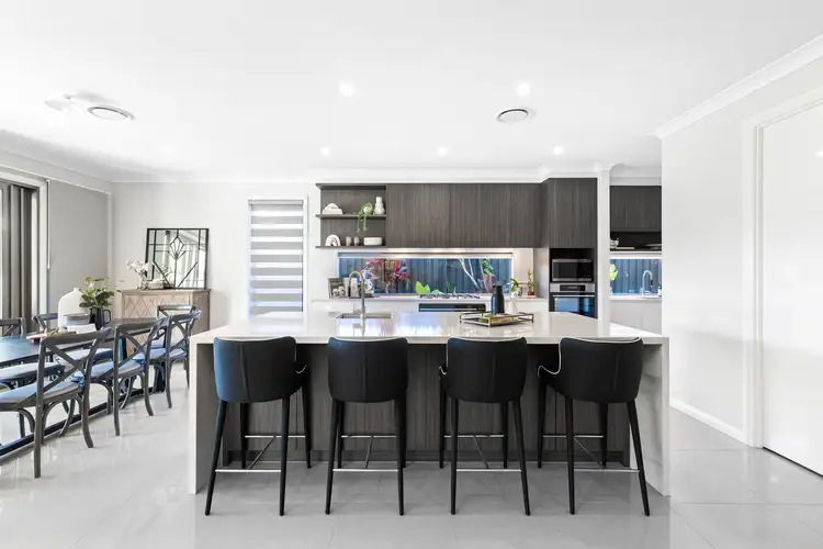 Sixth view of Homely house listing, 136 Quay Circuit, Newport QLD 4020