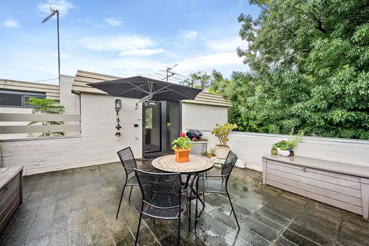 Second view of Homely unit listing, 18/5 Grandview Grove, Hawthorn East VIC 3123