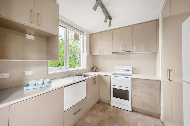 Fifth view of Homely unit listing, 18/5 Grandview Grove, Hawthorn East VIC 3123