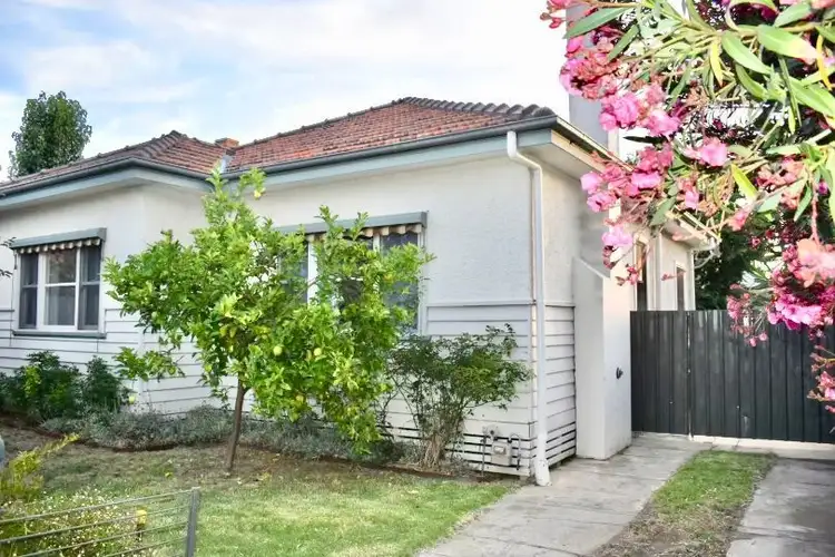 Third view of Homely house listing, 21 Myrtle Street, Bendigo VIC 3550