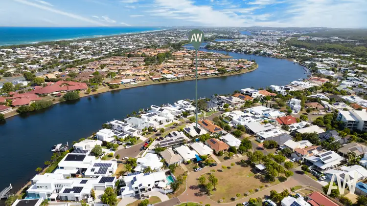 Fourth view of Homely house listing, 2 Antigua Court, Kawana Island QLD 4575