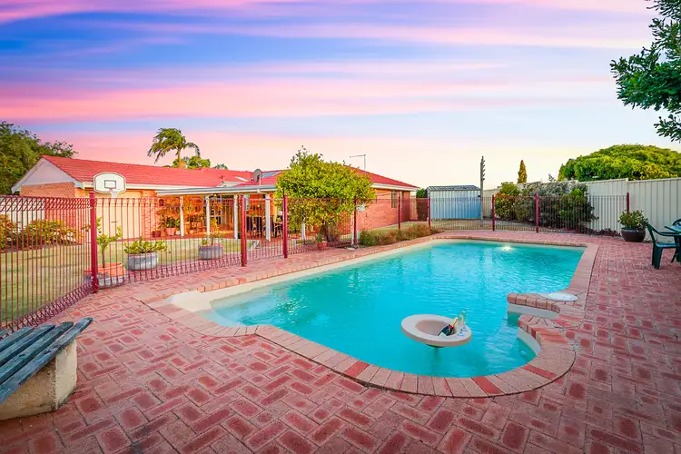 14 Poplar Place, Thornlie WA 6108