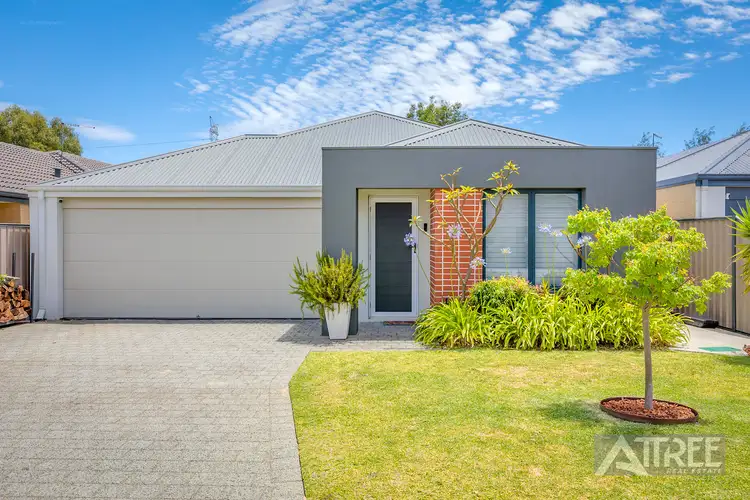 20 Torino Crescent, Piara Waters WA 6112