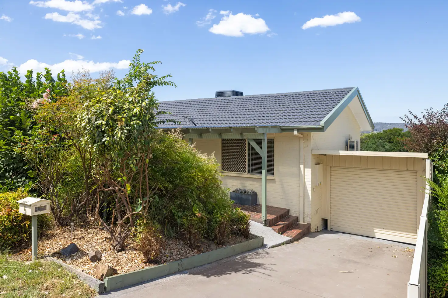 Main view of Homely house listing, 5 Brereton Street, Queanbeyan NSW 2620