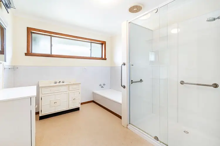 Sixth view of Homely house listing, 5 Cameron Street, Heywood VIC 3304