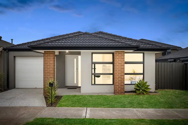 12 Cudgerie Close, Craigieburn VIC 3064