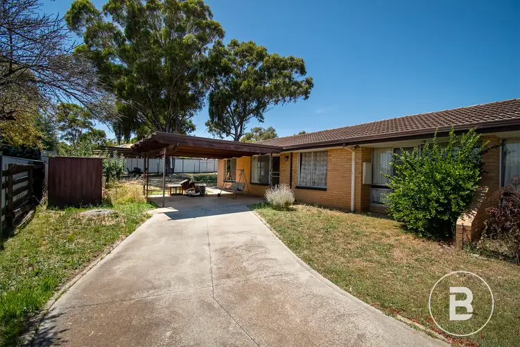 Main view of Homely unit listing, 2/9 Holden Street, Maryborough VIC 3465