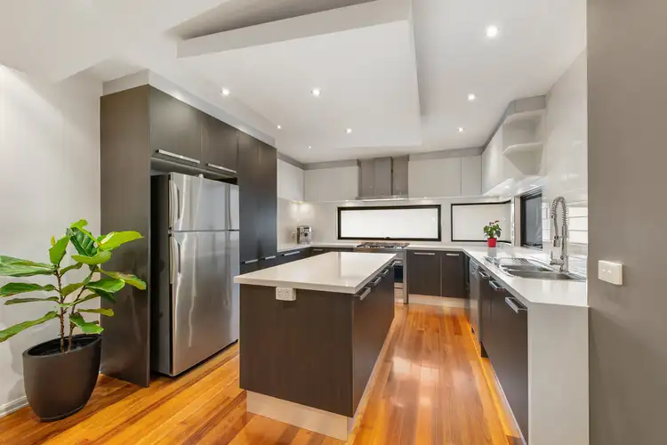 Fifth view of Homely house listing, 3 Rainbow Court, Taylors Lakes VIC 3038