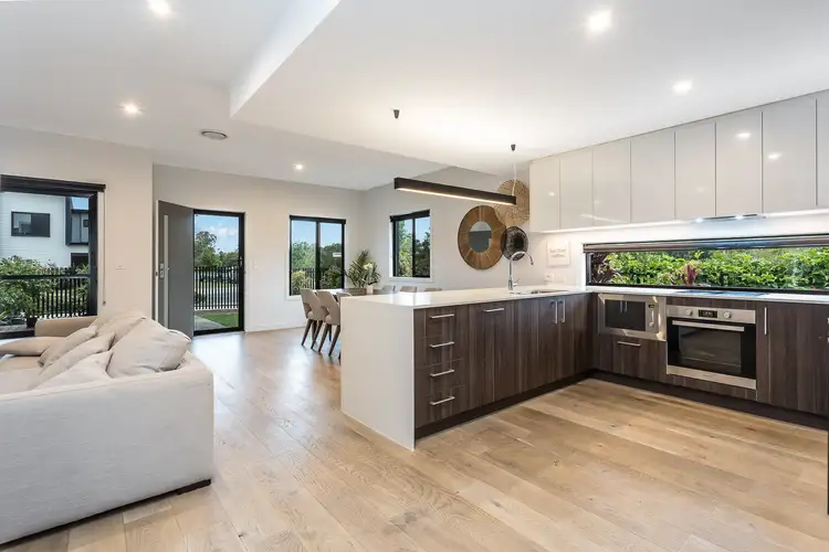 1 Tasmania Avenue, Newport QLD 4020