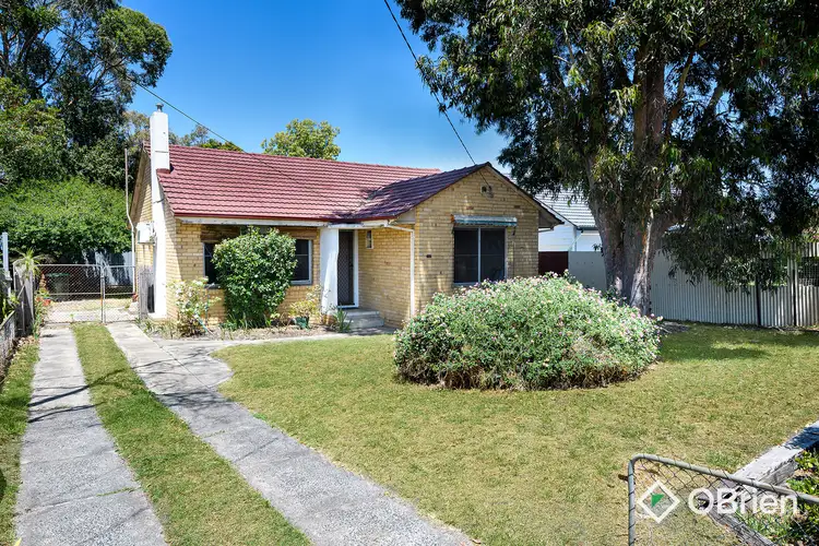 20 Forest Drive, Frankston North VIC 3200