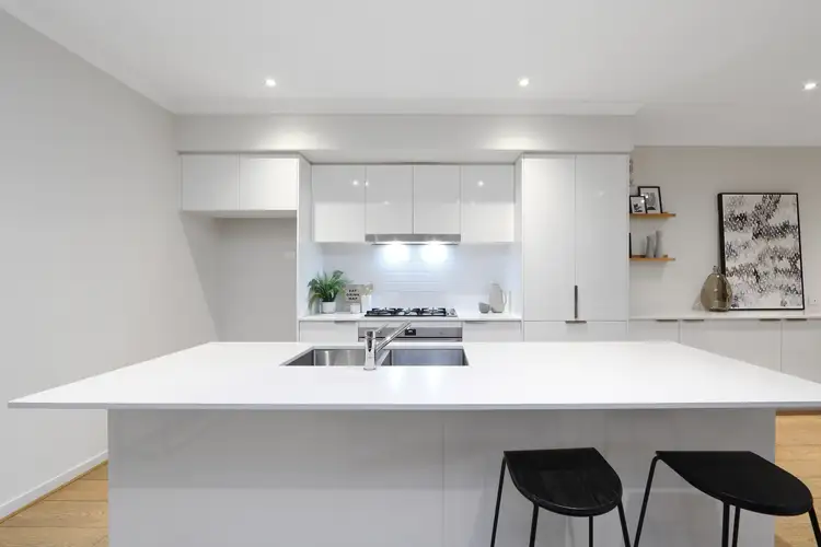 Fourth view of Homely townhouse listing, 2/28 Rathgar Road, Lysterfield VIC 3156