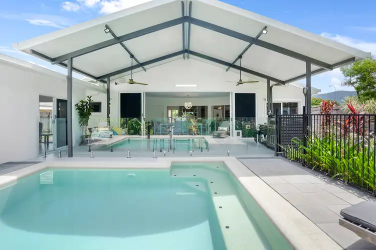 42 Strombus Avenue, Trinity Beach QLD 4879