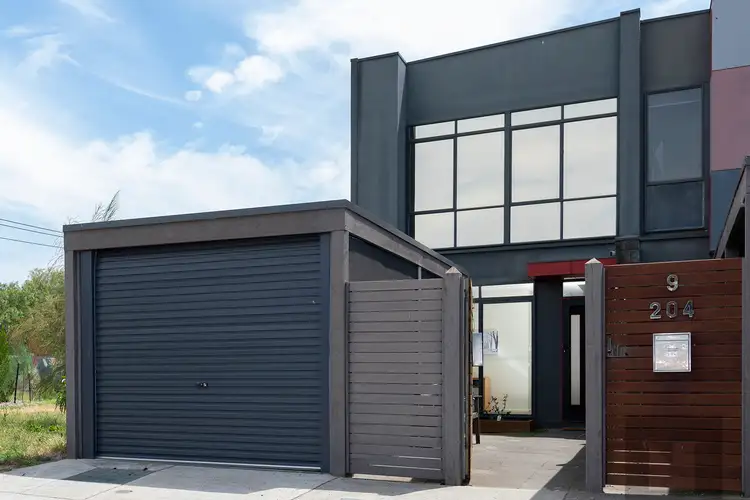 10/204 Stephen Street, Yarraville VIC 3013
