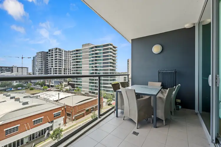 Second view of Homely apartment listing, 20605/8 Harbour Road, Hamilton QLD 4007