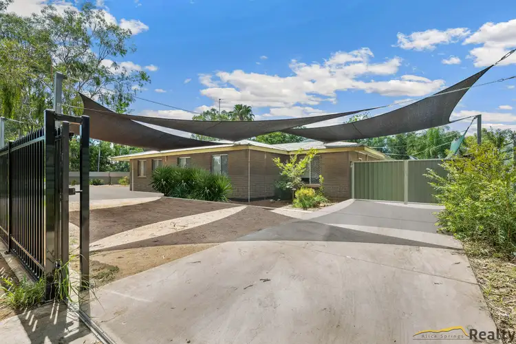16 Chewings Street, East Side NT 870