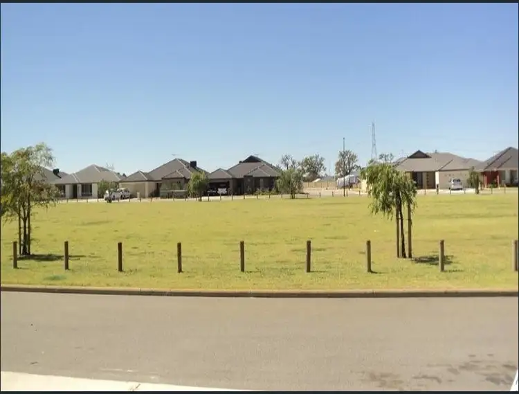 Second view of Homely house listing, 5 Everglades Link, Bertram WA 6167