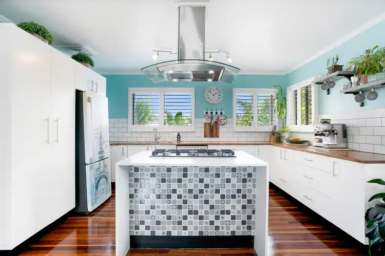 20 Second Avenue, Labrador QLD 4215