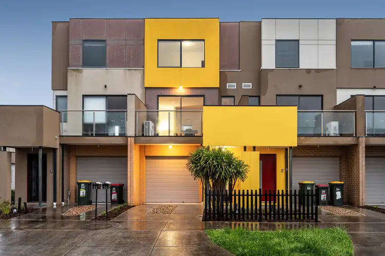 30 Featherpark Way