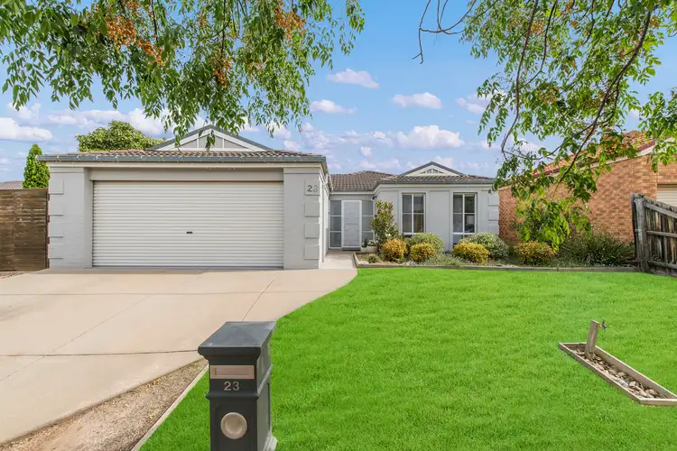 23 Brindalee Way, Hillside VIC 3037