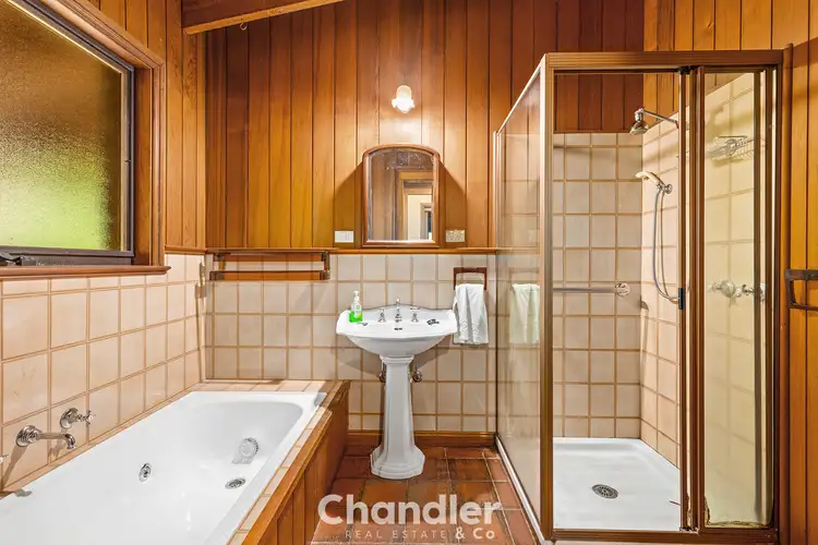 Sixth view of Homely house listing, 2 Cedar Court, Monbulk VIC 3793