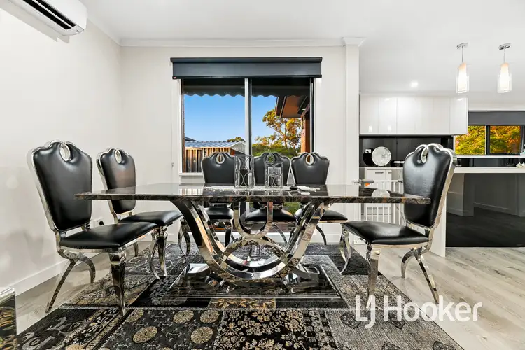 Fifth view of Homely house listing, 10 Floriana Avenue, Doveton VIC 3177