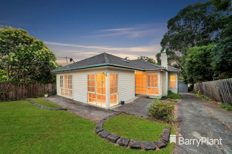 8 Pearce Street, Burwood VIC 3125