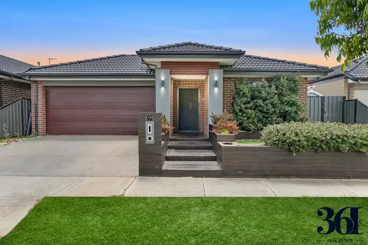 Second view of Homely house listing, 9 Clifton Circuit, Tarneit VIC 3029
