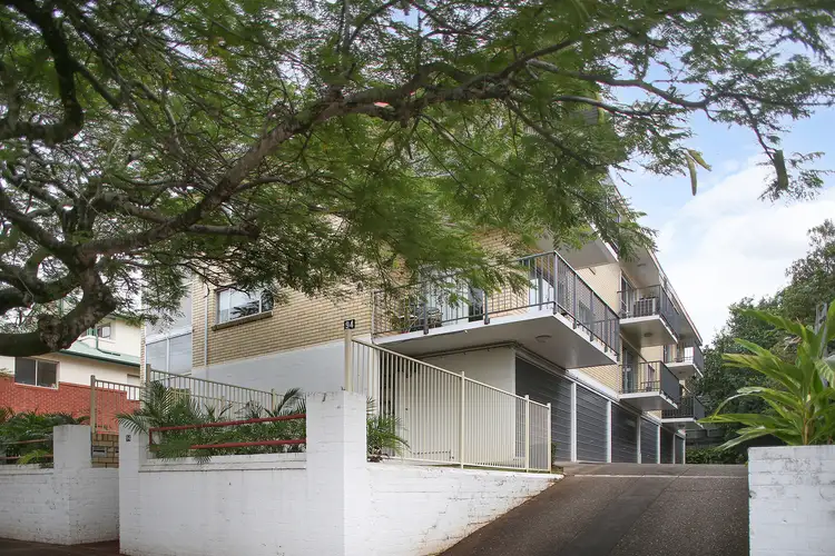 2/94 Racecourse Road, Ascot QLD 4007