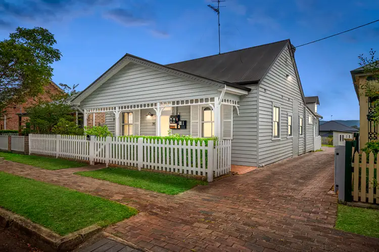 35 Lemongrove Road, Penrith NSW 2750